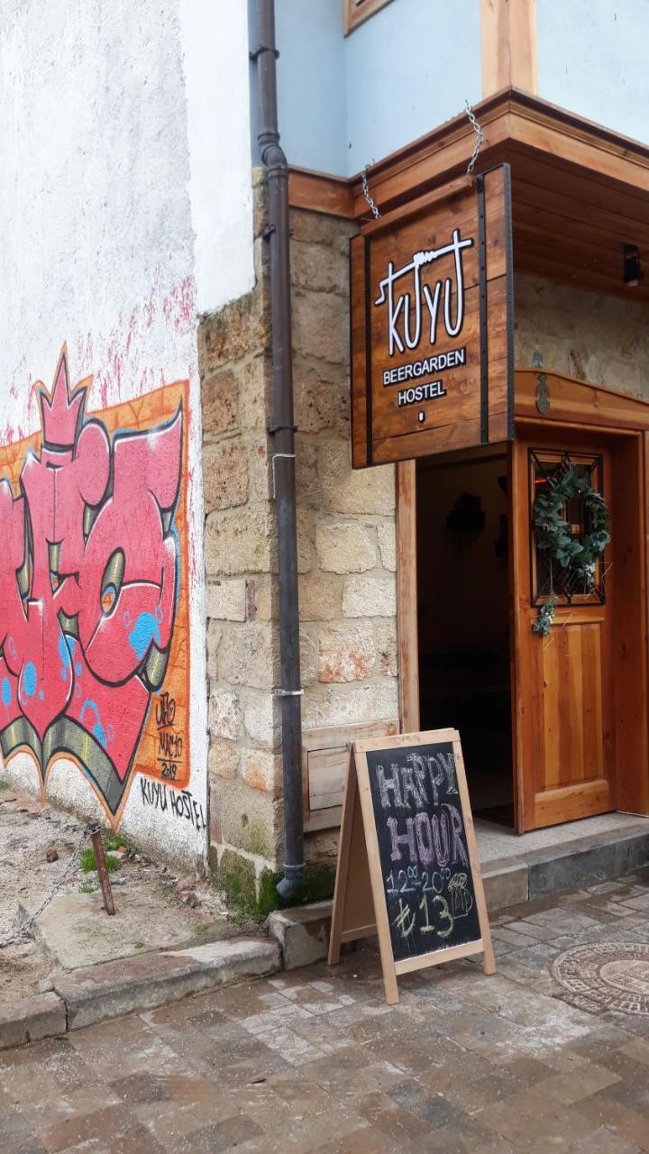 Kuyu Beergarden Hostel Antália Exterior foto